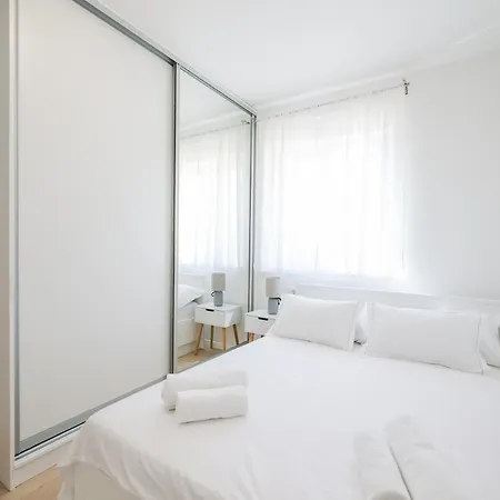 Apartment White Hill *